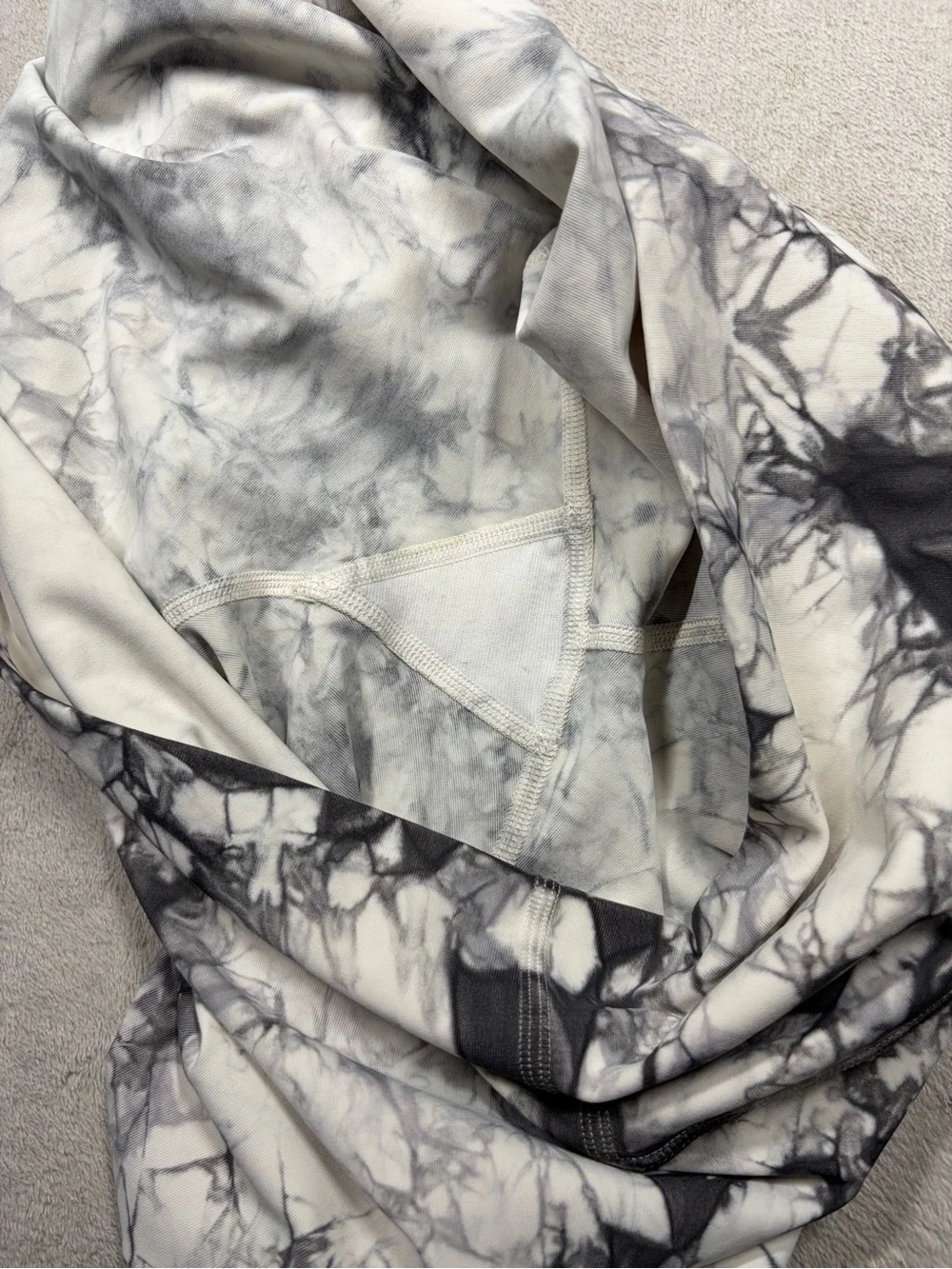 Lululemon Wunder Under High-Rise Tight Dual Shibori Gray White Leggings Size 8